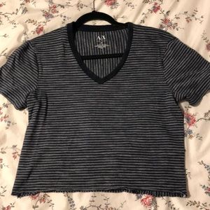 Cropped striped tee shirt